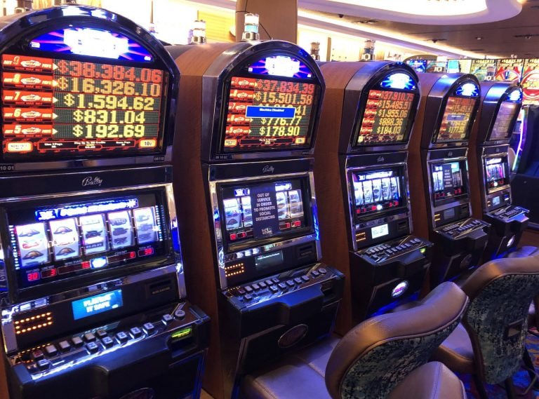 Roulette တောင်ပြောင်းရောင်ဘီး Live Casino